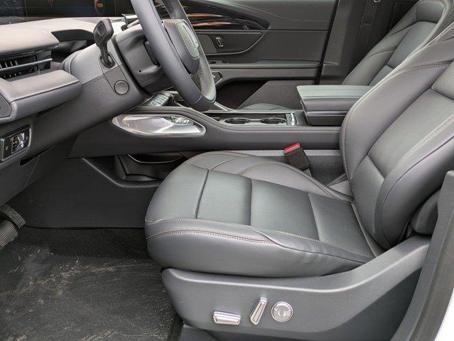 new 2025 Lincoln Nautilus car, priced at $63,915