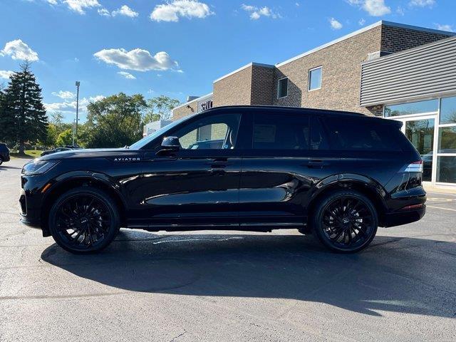 new 2025 Lincoln Aviator car, priced at $75,235