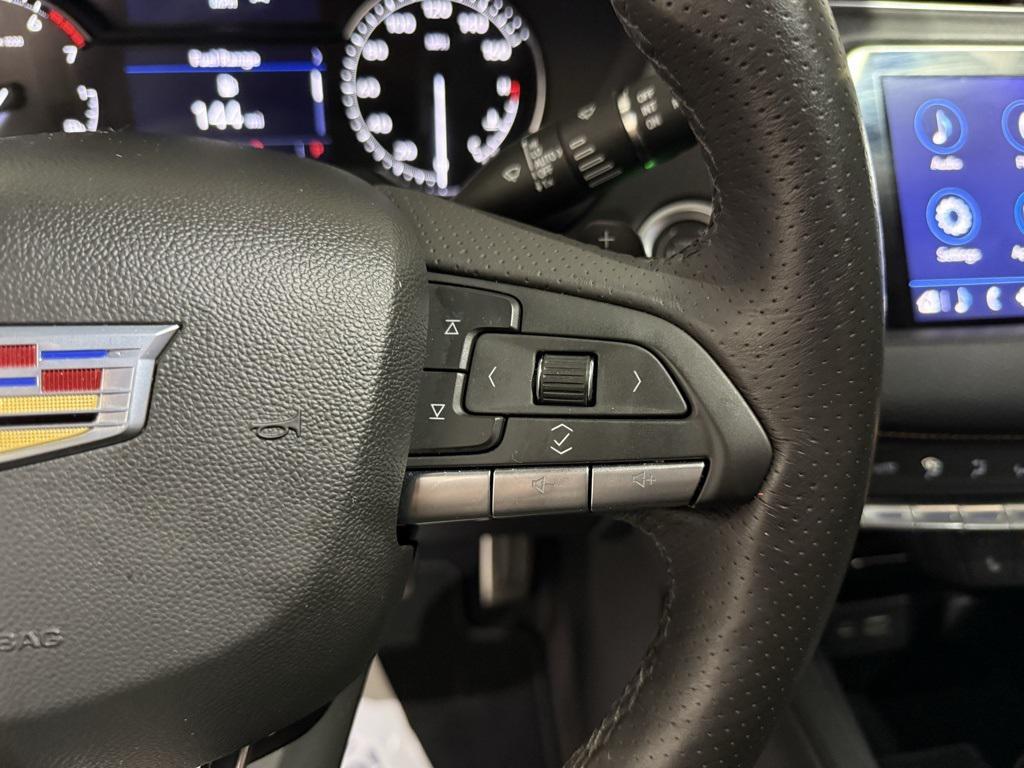 used 2023 Cadillac XT4 car, priced at $30,490