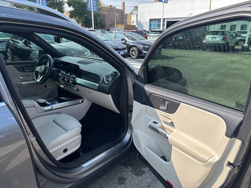 used 2020 Mercedes-Benz GLB 250 car, priced at $21,999
