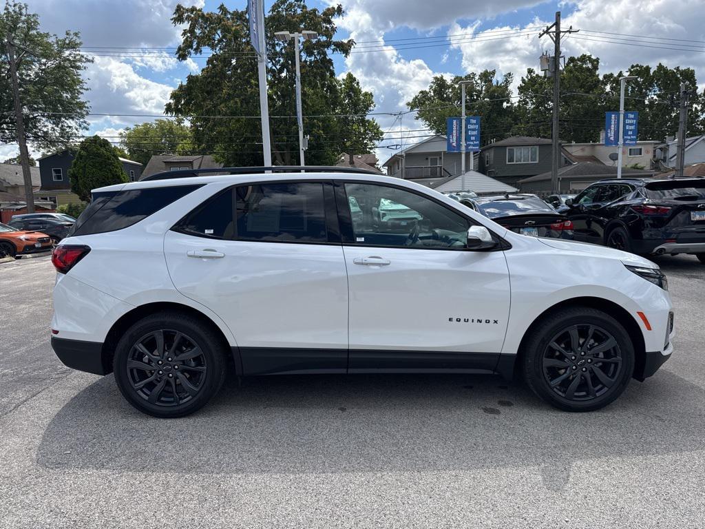 used 2024 Chevrolet Equinox car, priced at $25,465
