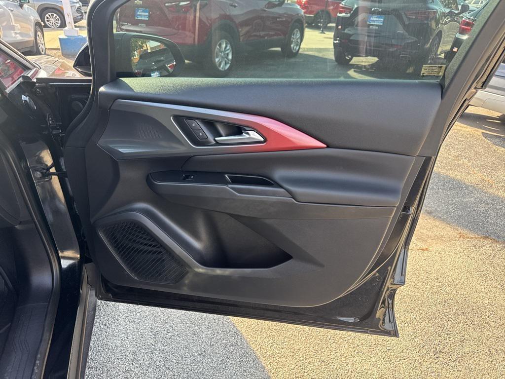 used 2025 Chevrolet Equinox EV car, priced at $30,490