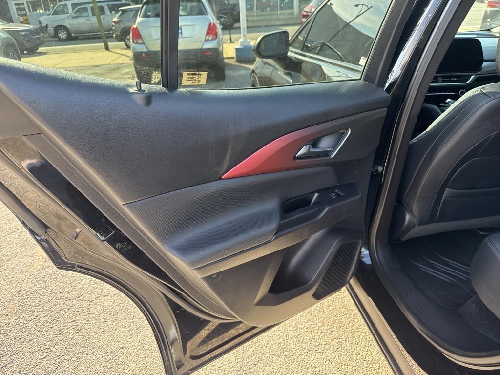 used 2025 Chevrolet Equinox EV car, priced at $30,490