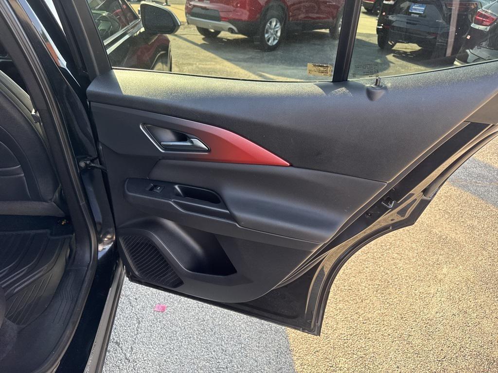 used 2025 Chevrolet Equinox EV car, priced at $30,490