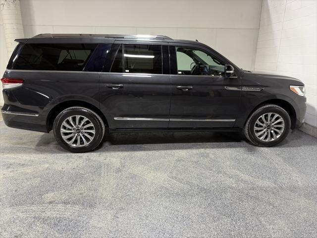 used 2022 Lincoln Navigator car, priced at $46,399