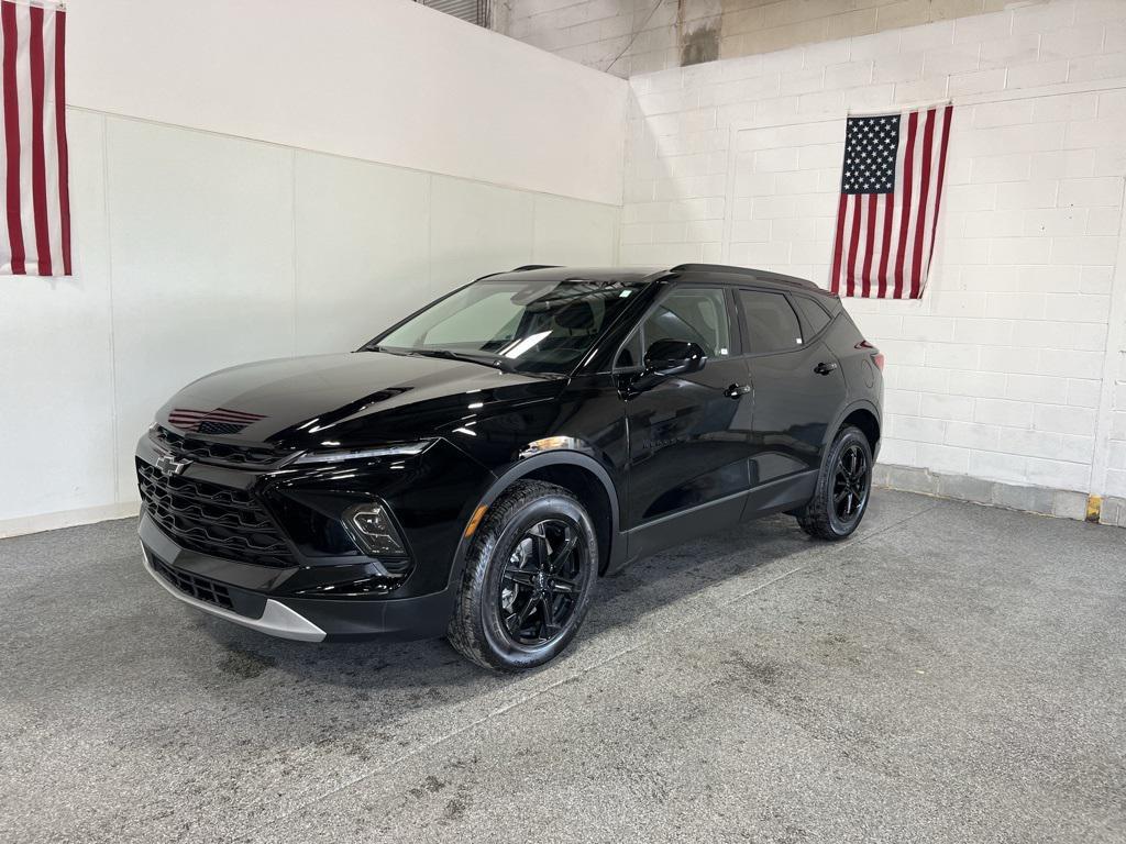 used 2025 Chevrolet Blazer car, priced at $28,617