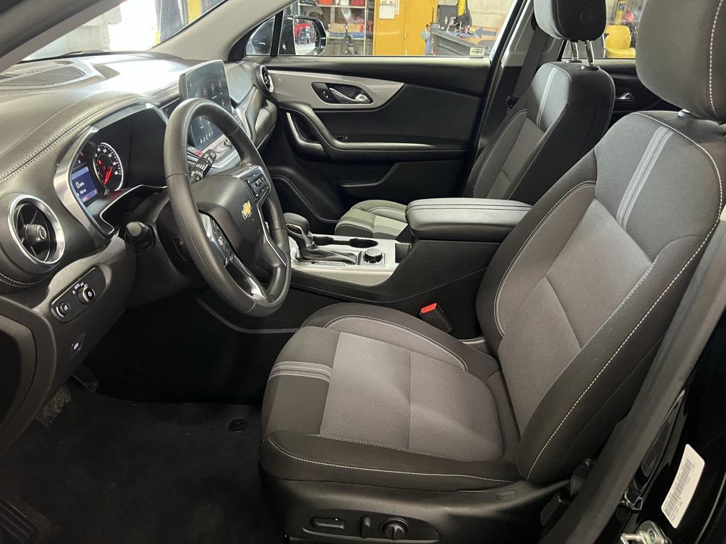 used 2025 Chevrolet Blazer car, priced at $28,617
