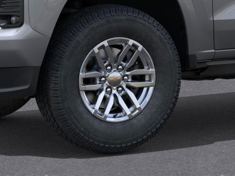 new 2024 Chevrolet Colorado car, priced at $45,645