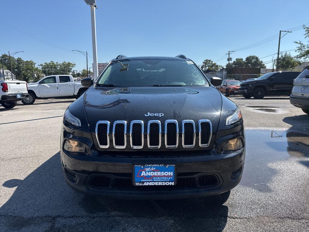 used 2016 Jeep Cherokee car, priced at $10,411