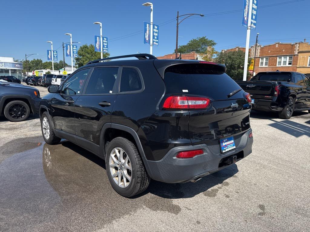 used 2016 Jeep Cherokee car, priced at $10,411