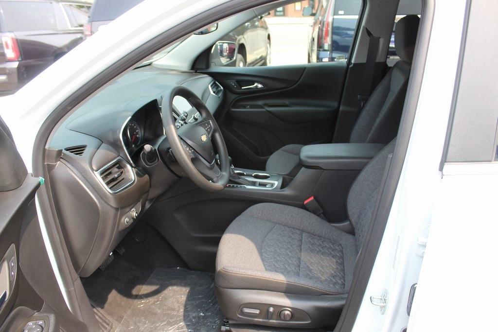 used 2023 Chevrolet Equinox car, priced at $23,542