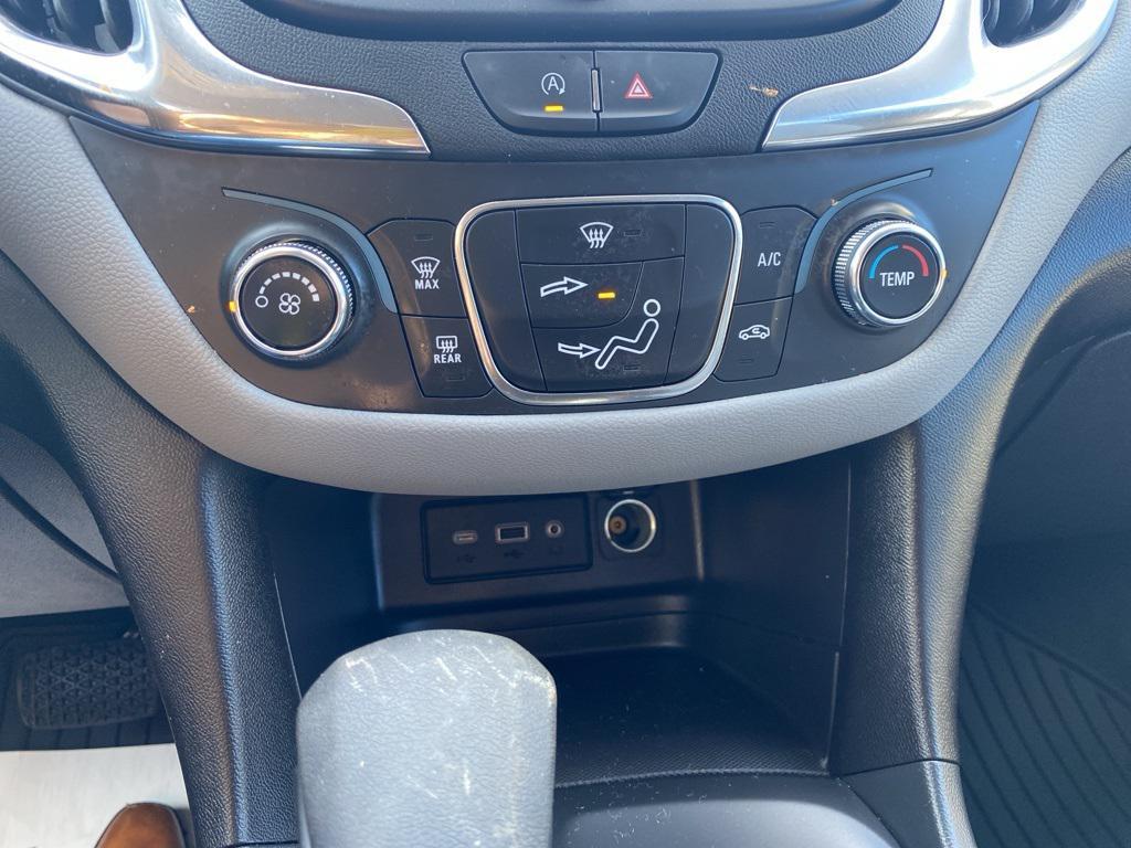 used 2024 Chevrolet Equinox car, priced at $21,990