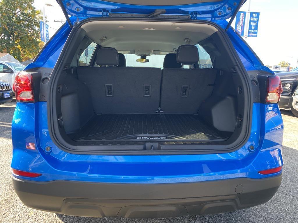 used 2024 Chevrolet Equinox car, priced at $21,990