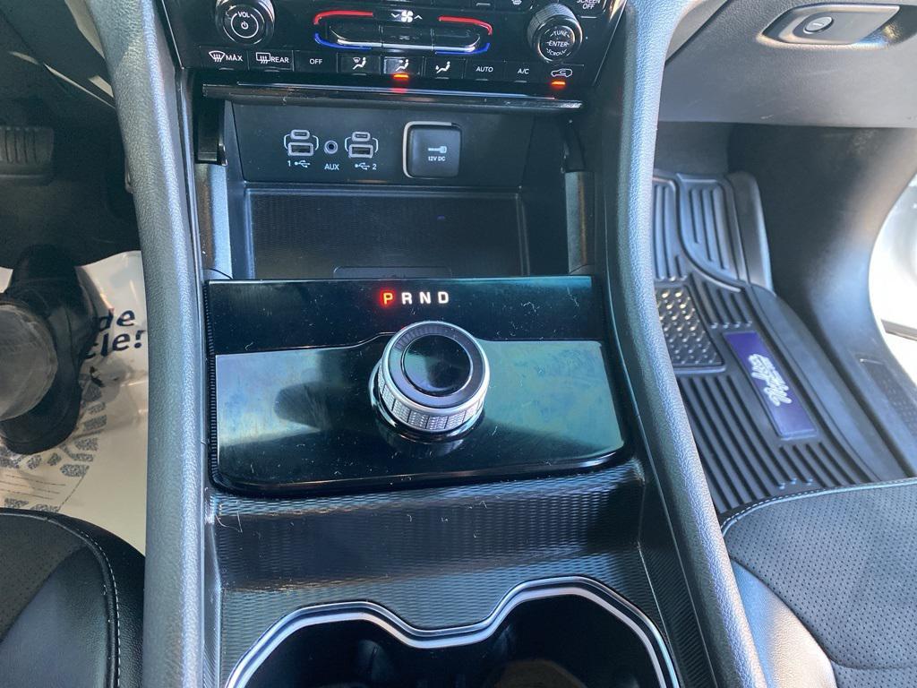 used 2024 Jeep Grand Cherokee car, priced at $28,490