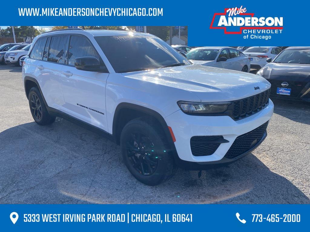 used 2024 Jeep Grand Cherokee car, priced at $28,490
