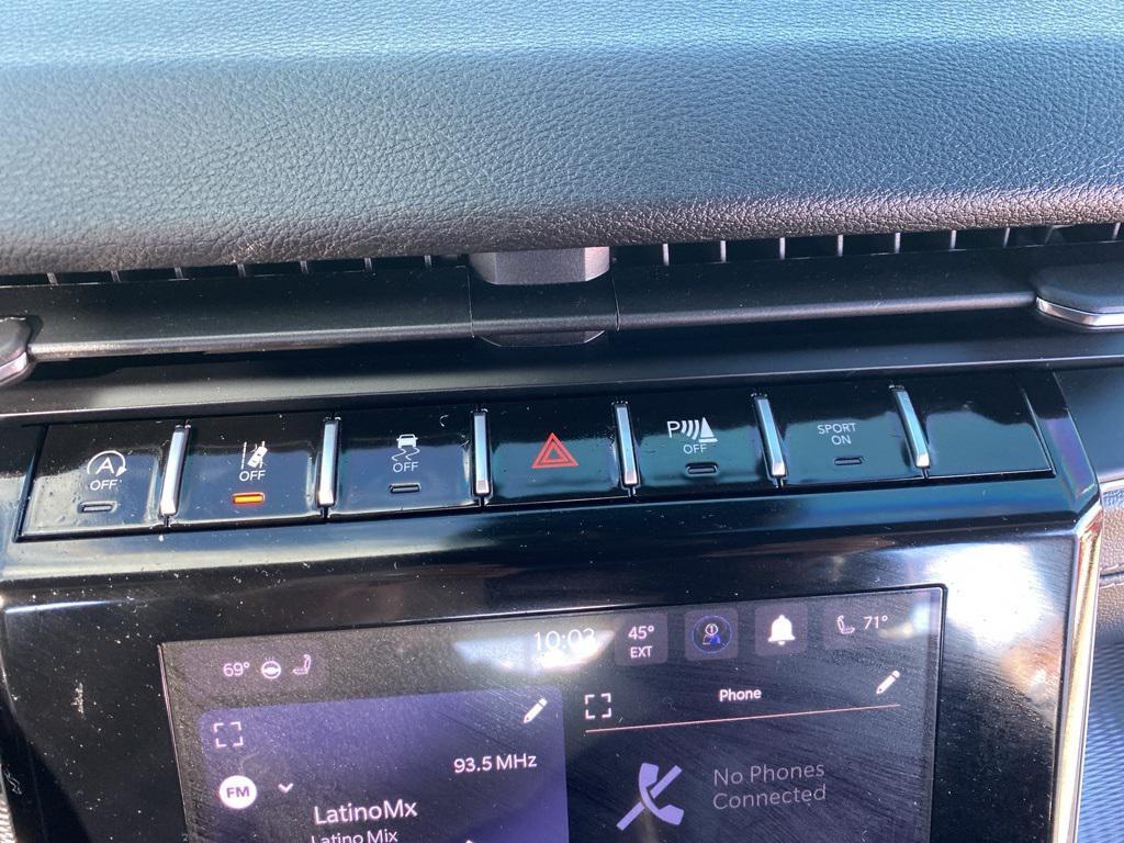 used 2024 Jeep Grand Cherokee car, priced at $28,490