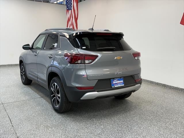 new 2025 Chevrolet TrailBlazer car, priced at $20,999