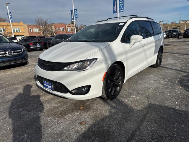 used 2018 Chrysler Pacifica car, priced at $17,599