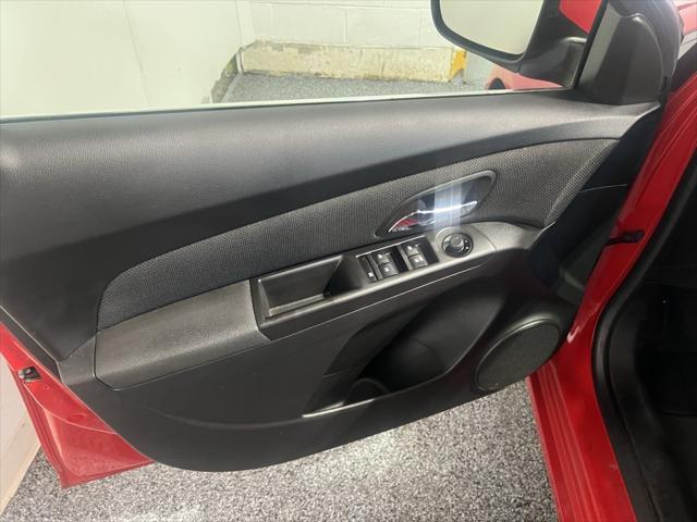used 2014 Chevrolet Cruze car, priced at $7,999