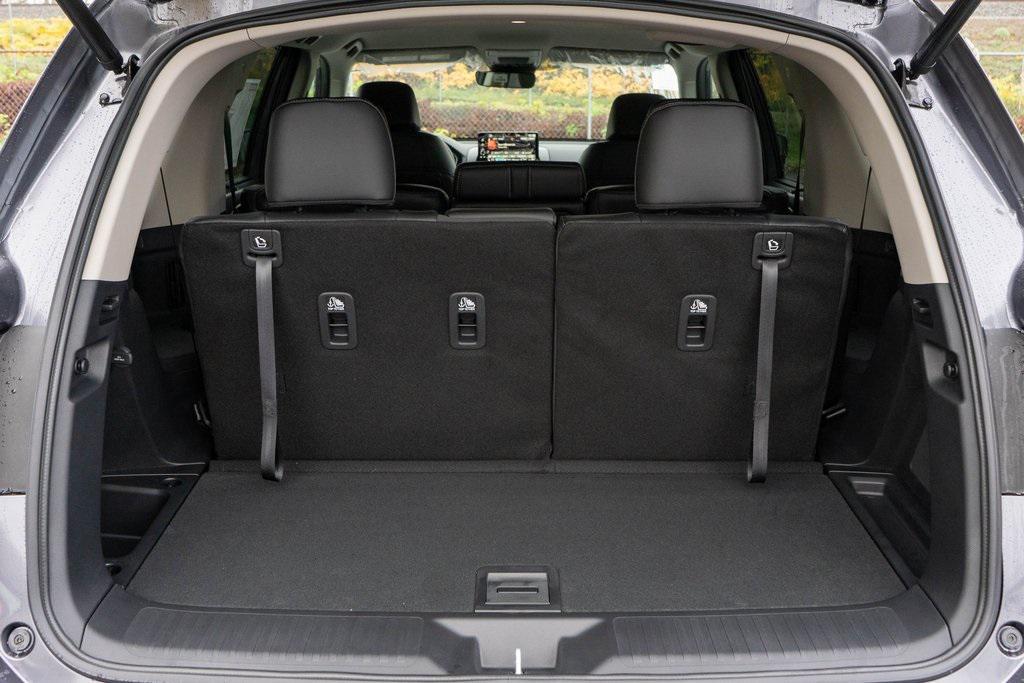 new 2025 Honda Pilot car, priced at $47,050