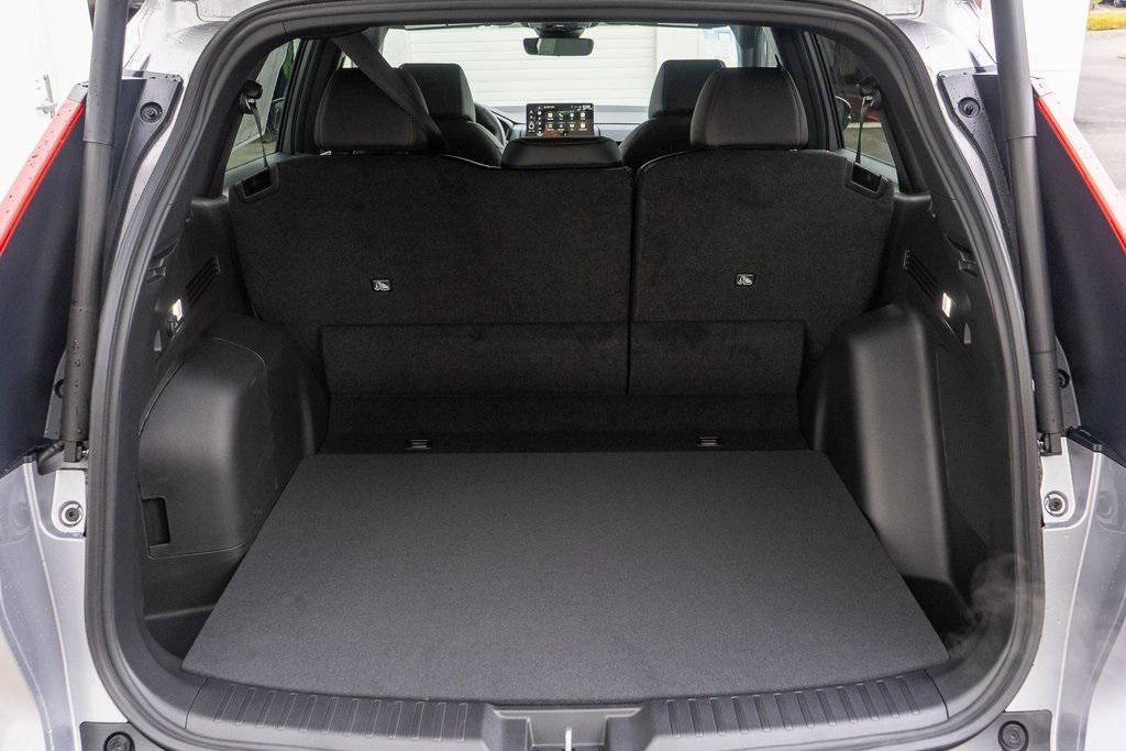new 2026 Honda CR-V Hybrid car, priced at $43,700
