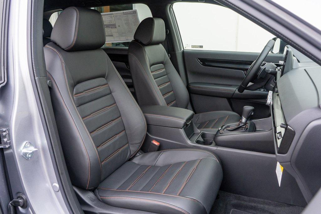 new 2026 Honda CR-V Hybrid car, priced at $43,700