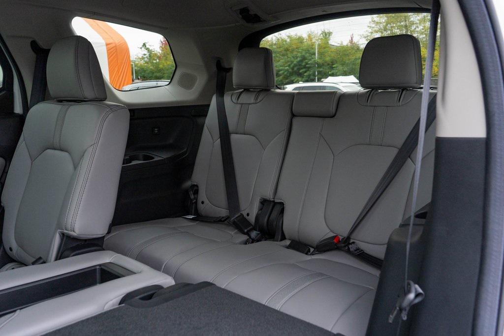 new 2025 Honda Pilot car, priced at $51,530
