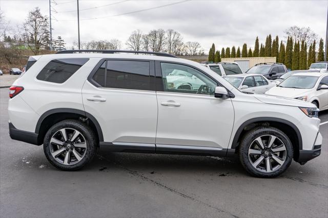 new 2025 Honda Pilot car, priced at $53,170