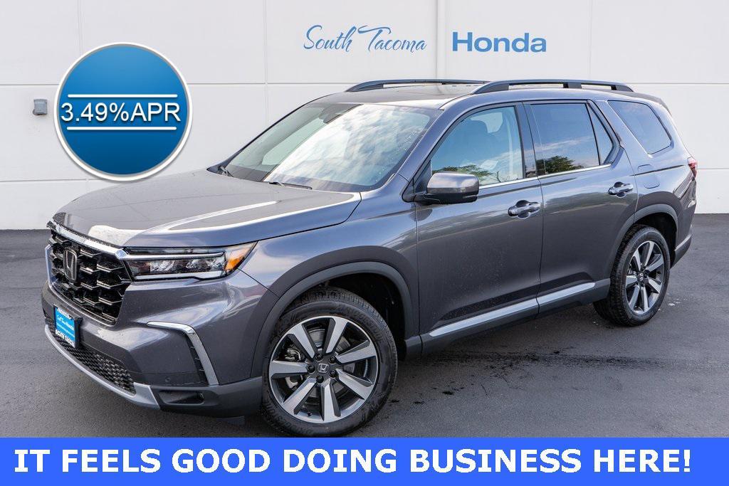 new 2025 Honda Pilot car, priced at $50,300