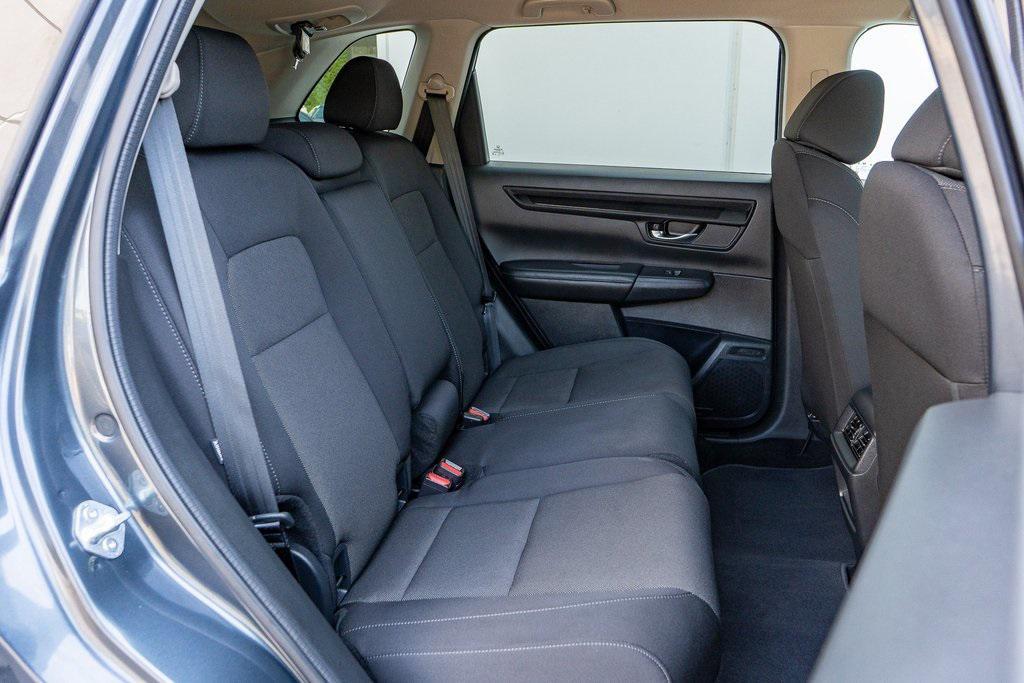 used 2025 Honda CR-V car, priced at $31,986
