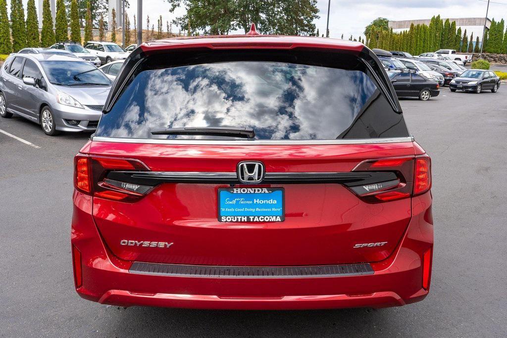 new 2025 Honda Odyssey car, priced at $43,965