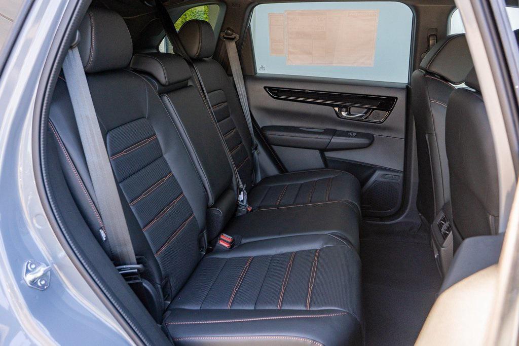 new 2026 Honda CR-V Hybrid car, priced at $44,100