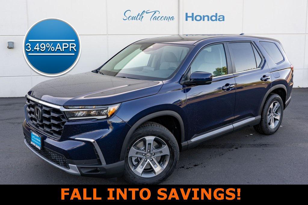 new 2025 Honda Pilot car, priced at $45,198