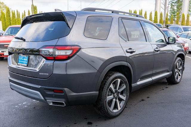 new 2025 Honda Pilot car, priced at $51,050