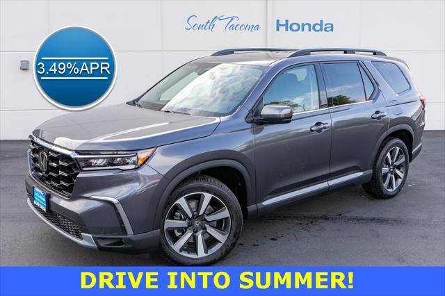 new 2025 Honda Pilot car, priced at $51,050