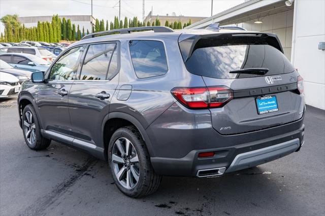 new 2025 Honda Pilot car, priced at $51,050