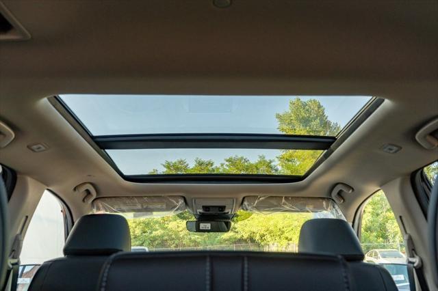 new 2025 Honda Pilot car, priced at $51,050