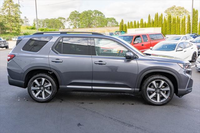 new 2025 Honda Pilot car, priced at $51,050