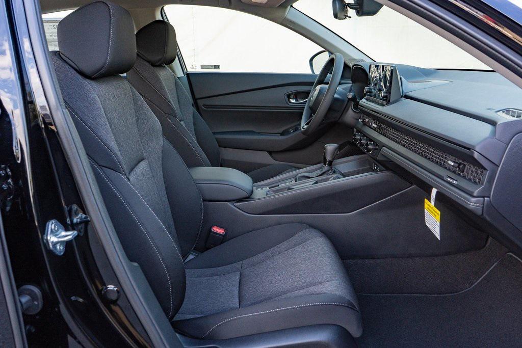 new 2025 Honda Accord car, priced at $30,611