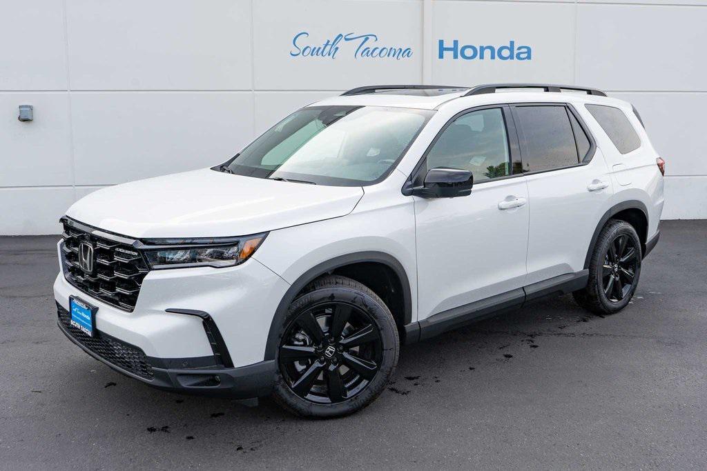 new 2025 Honda Pilot car, priced at $56,530