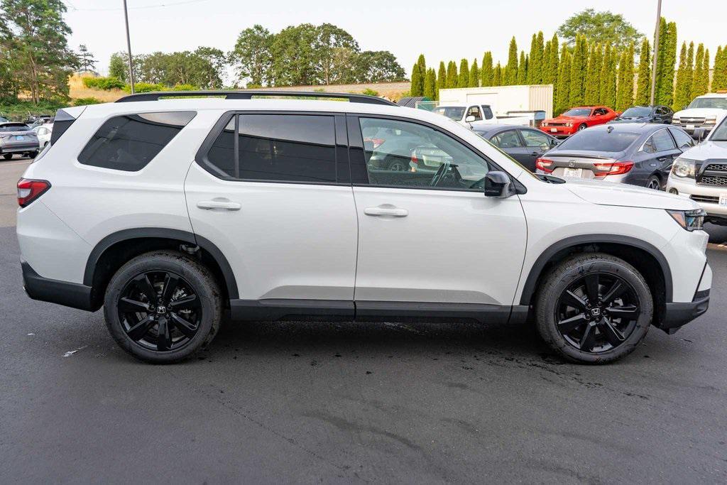 new 2025 Honda Pilot car, priced at $56,530