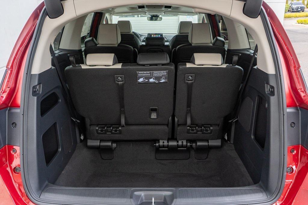 new 2026 Honda Odyssey car, priced at $53,645