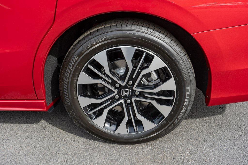 new 2026 Honda Odyssey car, priced at $53,645