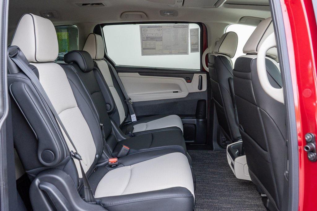 new 2026 Honda Odyssey car, priced at $53,645