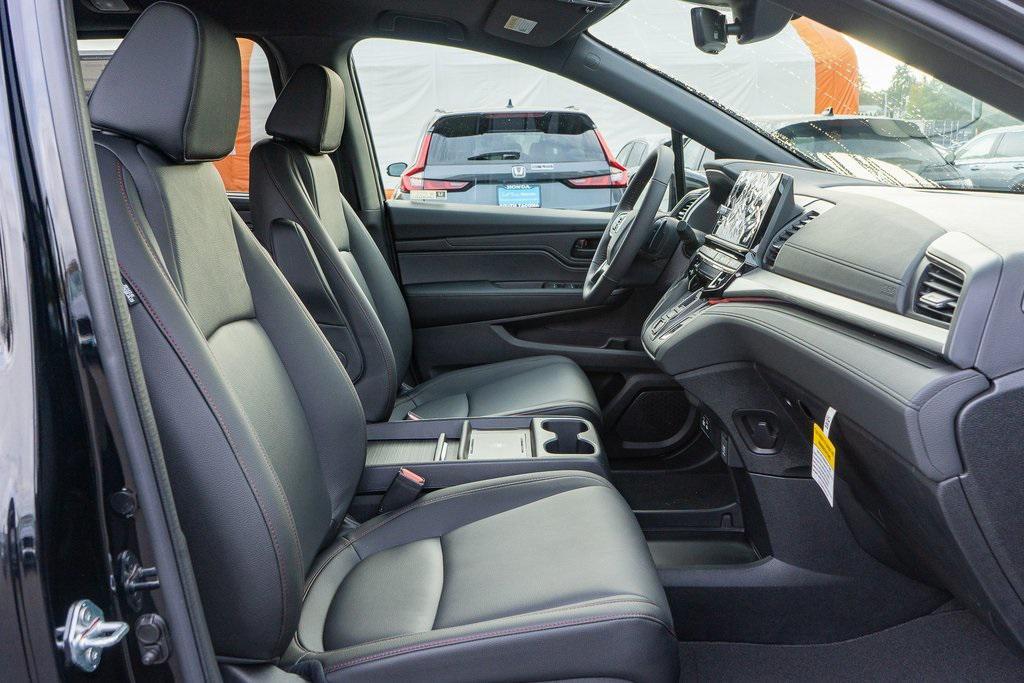 new 2026 Honda Odyssey car, priced at $45,390