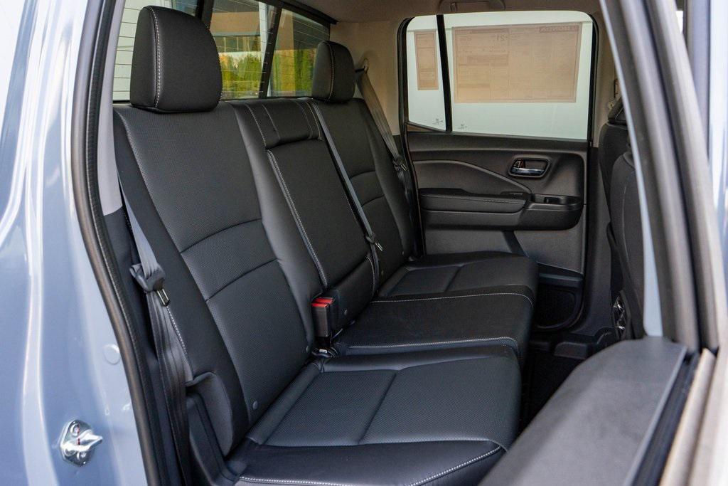 new 2025 Honda Ridgeline car, priced at $42,394
