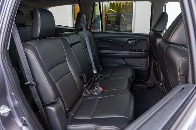 used 2021 Honda Pilot car, priced at $33,230