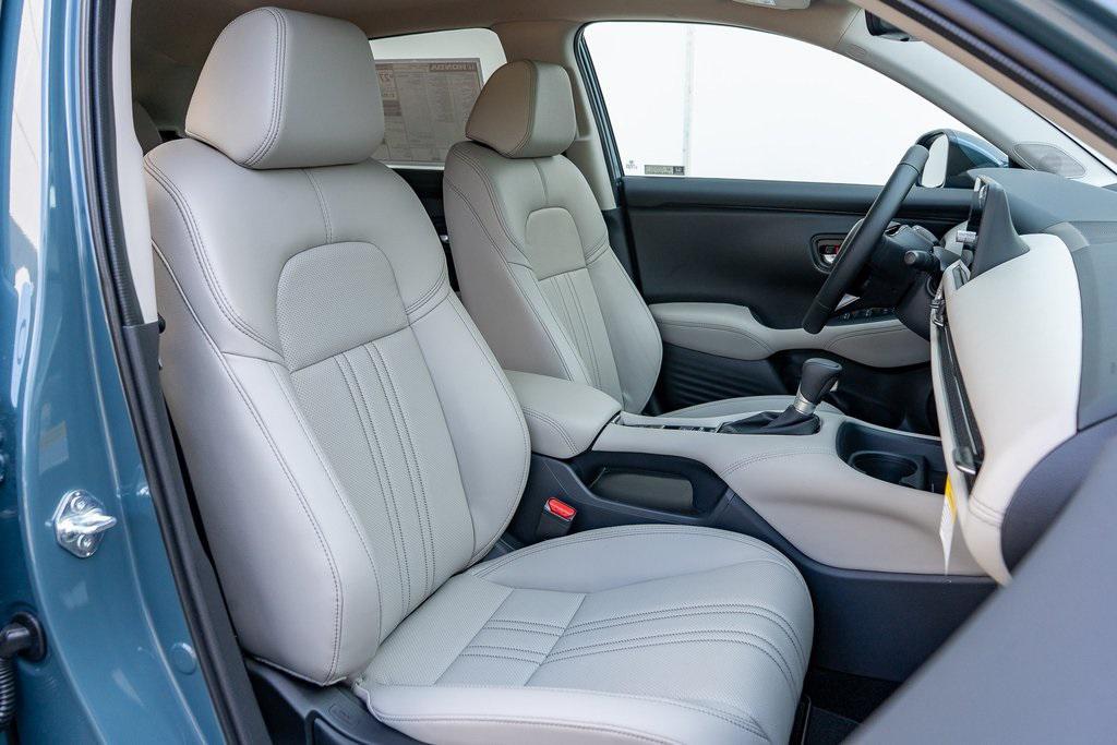 new 2026 Honda HR-V car, priced at $33,455