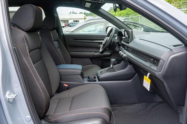 new 2026 Honda CR-V Hybrid car, priced at $38,980