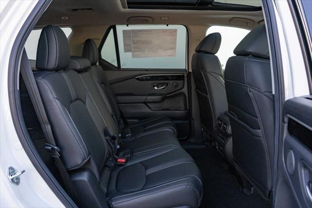 new 2025 Honda Pilot car, priced at $53,505